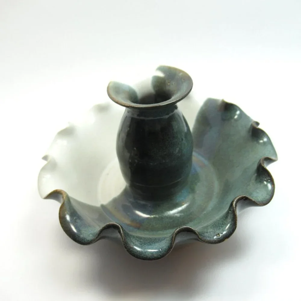 Sheltons Pottery this listing